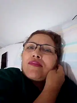 Snapshot of Cessi50 chatting on May 31, 12:41 am Cessi50 online show from May 31, 12:41 am