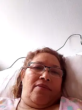 Snapshot of Cessi50 chatting on June 8, 3:34 pm Cessi50 online show from June 8, 3:34 pm