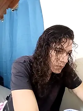 Snapshot of OnixAgata0 chatting on February 14, 3:36 am OnixAgata0 online show from February 14, 3:36 am