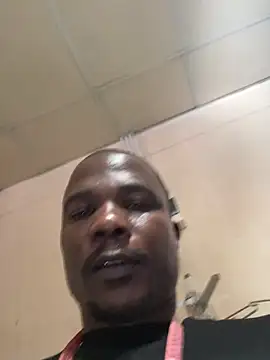 Snapshot of Ndodemnyama@xh chatting on November 27, 4:47 am Ndodemnyamaxh online show from November 27, 4:47 am