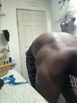 Snapshot of Ndodemnyama@xh chatting on January 8, 6:21 pm Ndodemnyamaxh online show from January 8, 6:21 pm