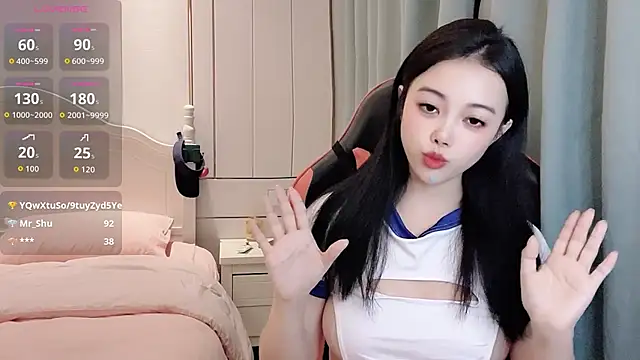 Snapshot of BvBver chatting on November 7, 3:12 pm BvBver online show from November 7, 3:12 pm