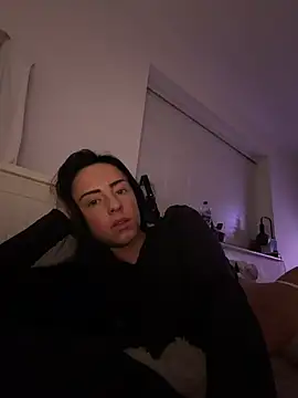 Bethrae25 online show from February 15, 10:39 pm