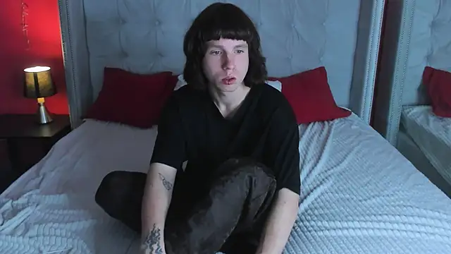 CutieKai  online show from November 2, 9:06 pm