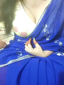Snapshot of mouni499 chatting on May 23, 3:49 pm mouni499 online show from May 23, 3:49 pm