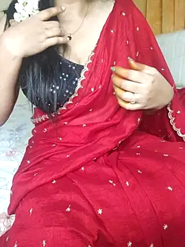 Snapshot of mouni499 chatting on May 25, 5:30 pm mouni499 online show from May 25, 5:30 pm