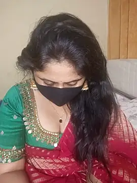 Snapshot of mouni499 chatting on May 28, 3:20 pm mouni499 online show from May 28, 3:20 pm