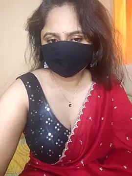 Snapshot of mouni499 chatting on May 31, 4:42 am mouni499 online show from May 31, 4:42 am
