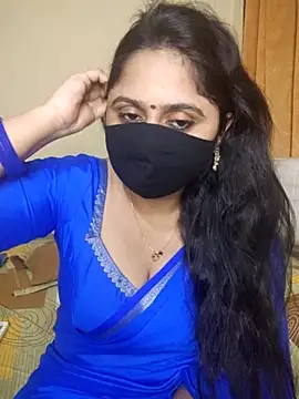 Snapshot of mouni499 chatting on June 20, 1:36 pm mouni499 online show from June 20, 1:36 pm