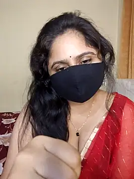 Snapshot of mouni499 chatting on June 26, 4:00 pm mouni499 online show from June 26, 4:00 pm