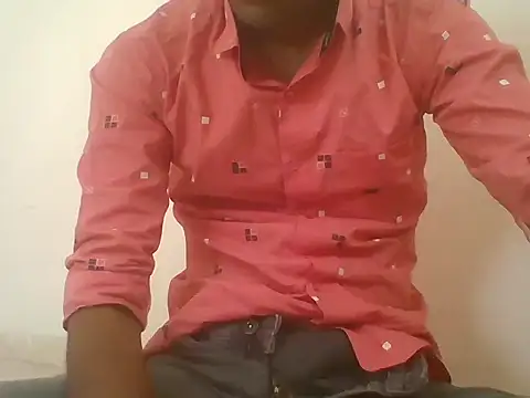Snapshot of Bull_Dick_69 chatting on April 28, 10:42 am Bull Dick 69 online show from April 28, 10:42 am