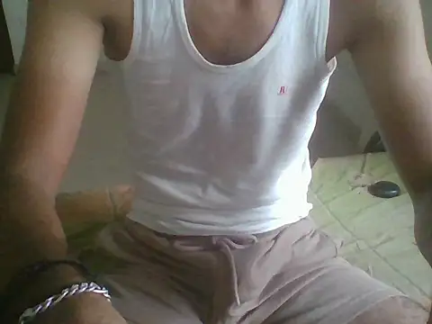 Snapshot of Bull_Dick_69 chatting on May 26, 3:46 am Bull Dick 69 online show from May 26, 3:46 am