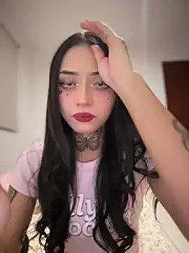 JIORYOvO online show from April 5, 5:15 am