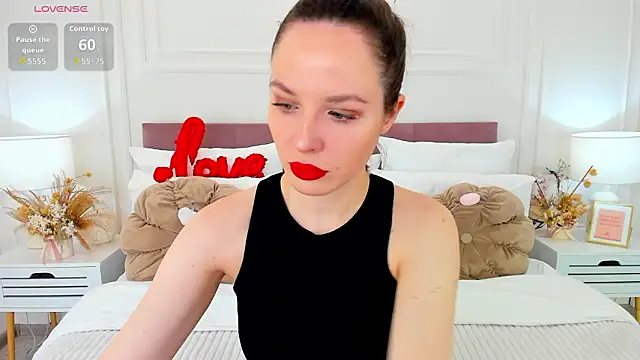 MonaRicci online show from February 20, 1:22 pm