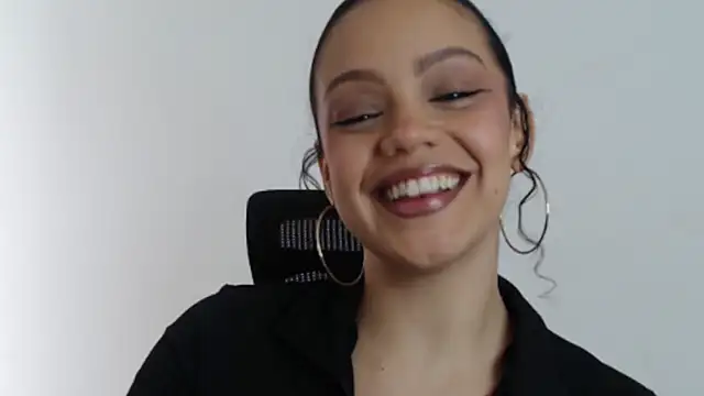 Snapshot of goddessvenus444 chatting on February 23, 4:04 pm goddessvenus444 online show from February 23, 4:04 pm