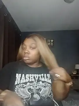 Snapshot of BiancaClarkson chatting on January 15, 6:18 am BiancaClarkson online show from January 15, 6:18 am