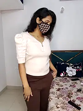 Snapshot of ITZ_GURU chatting on April 23, 6:54 pm ITZ GURU online show from April 23, 6:54 pm