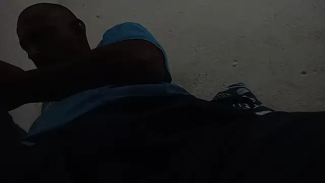 negrocomomisuerte online show from November 30, 7:45 am