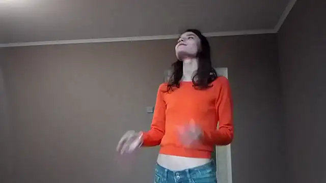 Snapshot of MartiCarolina chatting on November 9, 12:47 pm MartiCarolina online show from November 9, 12:47 pm