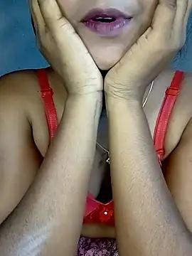 Snapshot of Neha533 chatting on November 2, 4:42 pm Neha533 online show from November 2, 4:42 pm