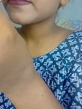 Snapshot of Neha533 chatting on May 15, 4:36 pm Neha533 online show from May 15, 4:36 pm