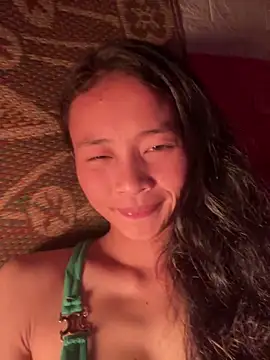 Li ve online show from March 1, 2:41 pm