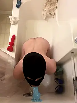 Femboy ellie online show from November 24, 9:36 pm