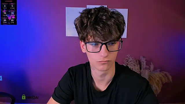 Snapshot of keny_south chatting on November 11, 1:27 am keny south online show from November 11, 1:27 am