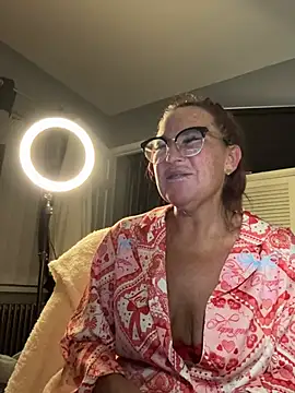 Angel-LinaX online show from February 21, 8:21 pm