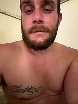 Snapshot of bkuterbach2015 chatting on January 11, 11:26 am bkuterbach2015 online show from January 11, 11:26 am