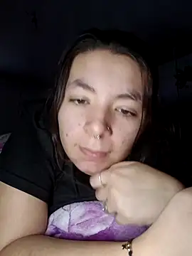 Snapshot of Baby_Myla chatting on November 8, 8:18 pm Baby Myla online show from November 8, 8:18 pm