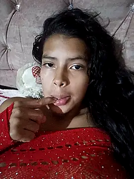 Snapshot of Antonela_besos chatting on November 22, 4:22 am Antonela besos online show from November 22, 4:22 am