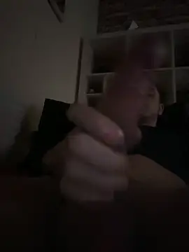 jiggy823 online show from November 25, 10:15 am