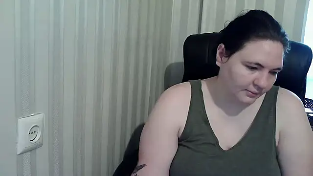 Snapshot of XXXHotcatXXXss chatting on November 11, 7:52 am XXXHotcatXXXss online show from November 11, 7:52 am