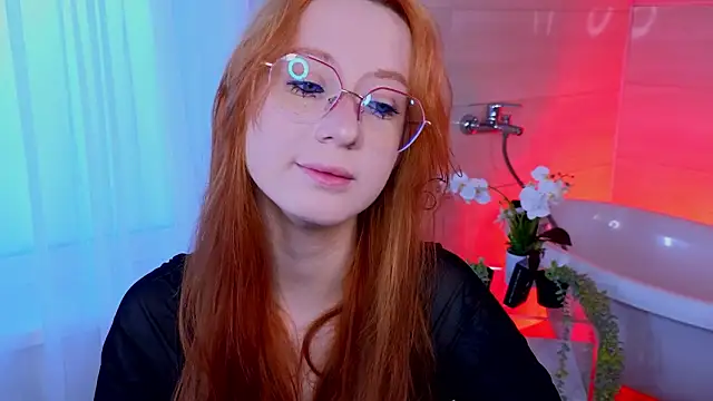 WICKEDEMBER online show from March 16, 1:44 am