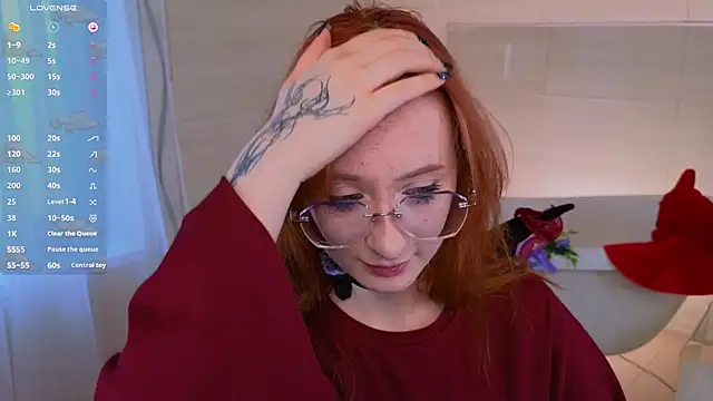 WICKEDEMBER online show from March 31, 1:51 am