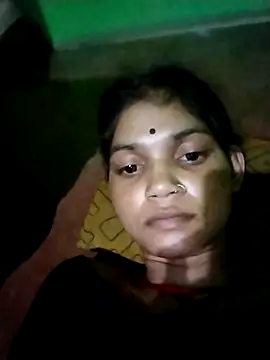 Snapshot of Jooli_cuty chatting on July 1, 5:23 pm Jooli cuty online show from July 1, 5:23 pm