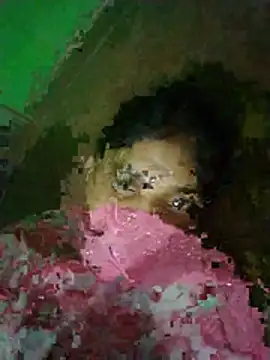 Snapshot of Jooli_cuty chatting on July 19, 4:11 pm Jooli cuty online show from July 19, 4:11 pm