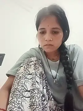Snapshot of Sanjna_babby chatting on May 18, 11:21 pm Sanjna babby online show from May 18, 11:21 pm