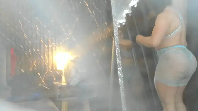 Snapshot of clara_heat chatting on April 29, 5:41 pm clara heat online show from April 29, 5:41 pm