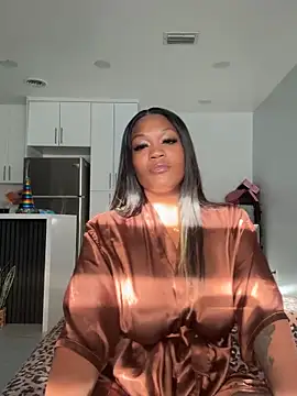 Snapshot of PrincessDreamm chatting on April 28, 10:48 pm PrincessDreamm online show from April 28, 10:48 pm