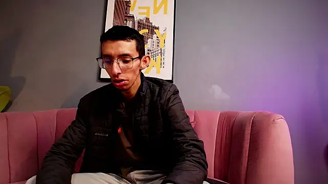 ZyroNight online show from January 9, 2:42 pm