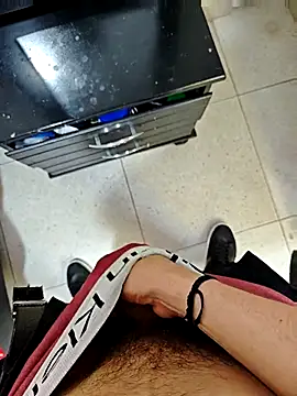 Snapshot of Dirty-Guy-Naugthy chatting on November 7, 3:34 pm Dirty-Guy-Naugthy online show from November 7, 3:34 pm