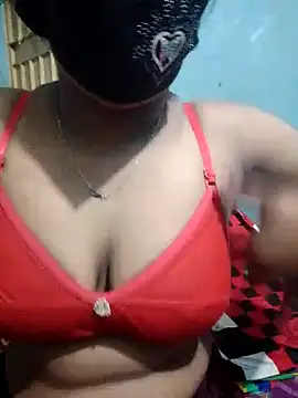 Snapshot of Hot8g chatting on November 11, 2:50 pm Hot8g online show from November 11, 2:50 pm