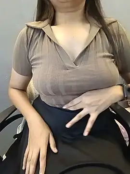 Snapshot of Nikkify chatting on July 26, 5:09 pm Nikkify online show from July 26, 5:09 pm