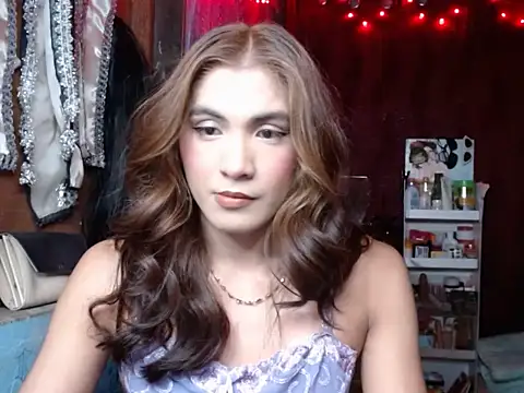 Snapshot of ursexykittykat_xx chatting on April 2, 4:37 pm ursexykittykat xx online show from April 2, 4:37 pm