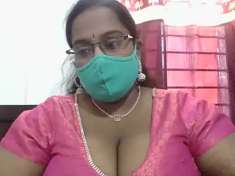 hootypriya online show from February 4, 12:11 pm