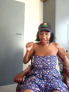 Mommy Sienna online show from April 4, 2:25 pm