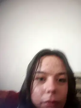 Leacouturierrr online show from November 4, 1:54 pm