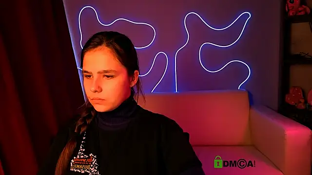 Snapshot of kelly_may1 chatting on November 10, 12:26 pm kelly may1 online show from November 10, 12:26 pm